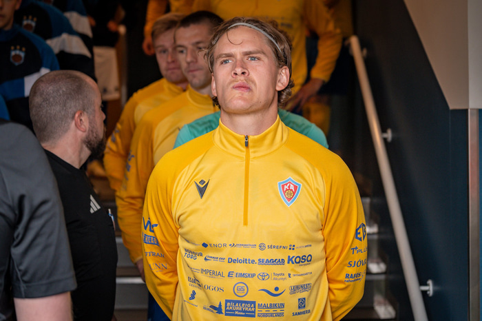 Mun leiða KA menn inn á Greifavöllinn á morgun.