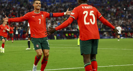 Ronaldo hvetur Íra til að baula á sig - „Heimir er...