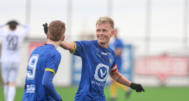 Ísland í dag - Spenna í efstu deildum og...