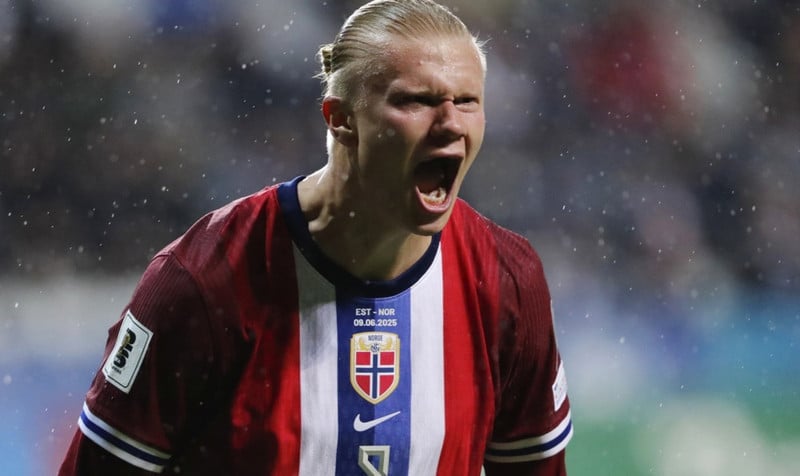 Erling Haaland er auðvitað í byrjunarliði Noregs