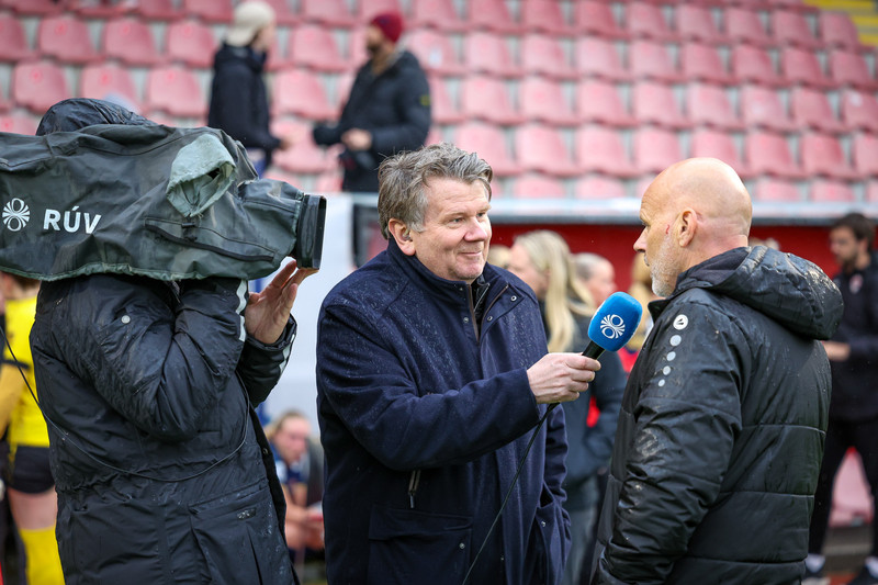 Hörður Magnússon og Ólafur Kristjánsson koma að lýsingum á HM.