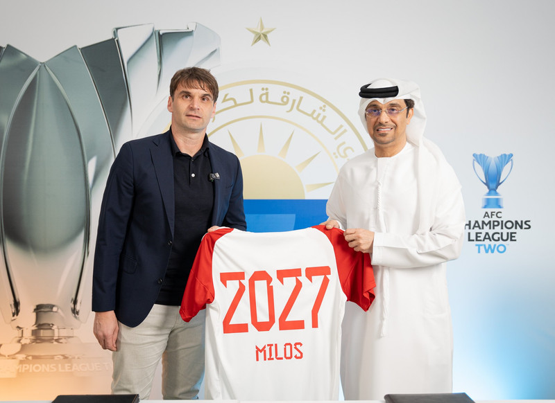 Milos gerði tveggja ára samning við Sharjah