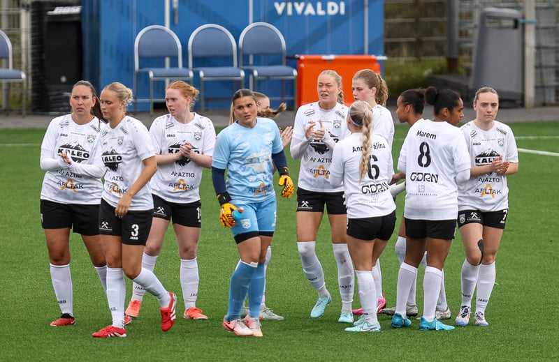 2. deild kvenna: Fjögurra marka sigur hjá Aftureldingu