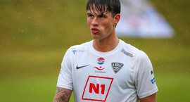 Sverrir Páll æfir með Þrótti - Áhugi úr Bestu