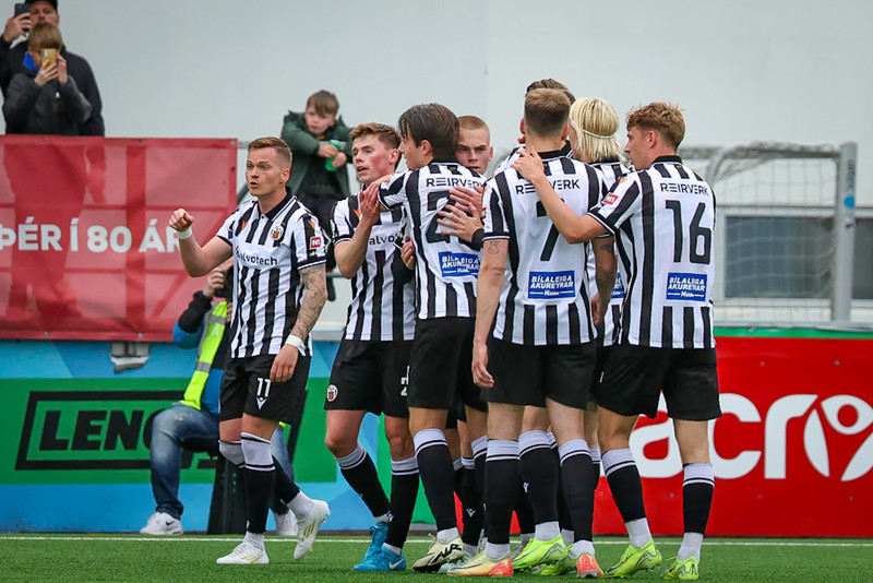 Óskar Hrafn skýtur á Túfa: Gerðu enga tilraun að spila fótbolta