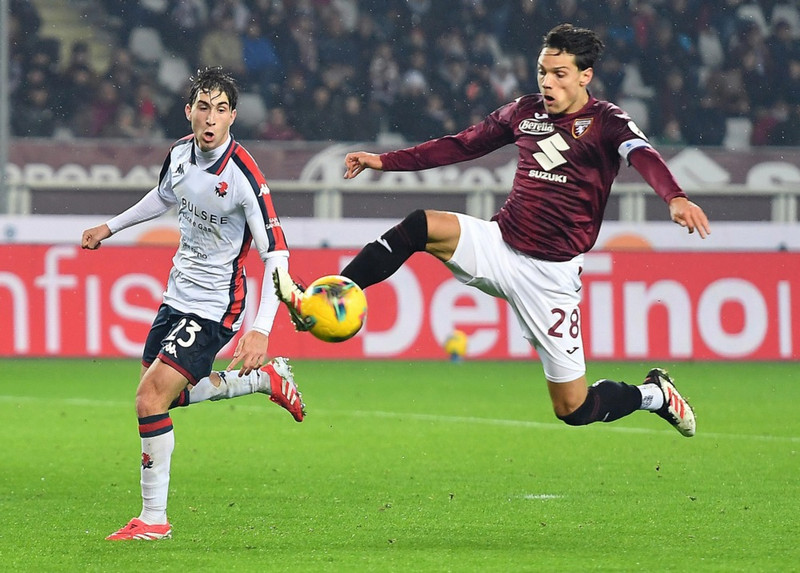Milan fær miðjumann frá Torino (Staðfest)