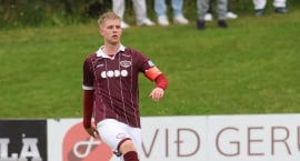 Fyrirliði Selfoss fótbrotnaði og fór úr ökklalið