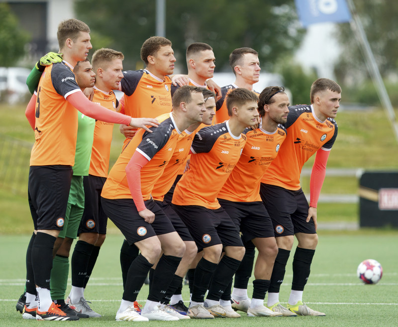 Þróttur Vogum auglýsir eftir þjálfurum