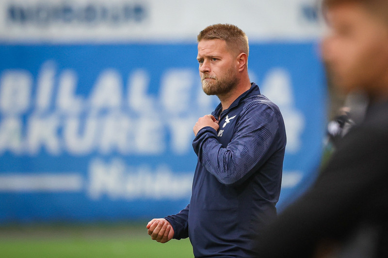 Var aðstoðarþjálfari Vals í tvö ár.