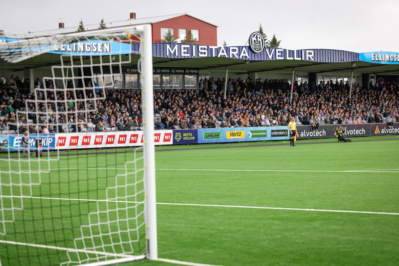 Stuðningsmenn KR tjá sig um stöðuna - „Hann er sá eini sem getur framkvæmt þessa skurðaðgerð“