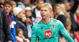 Pálmi Rafn í ótímabundið leyfi - Víkingur í...