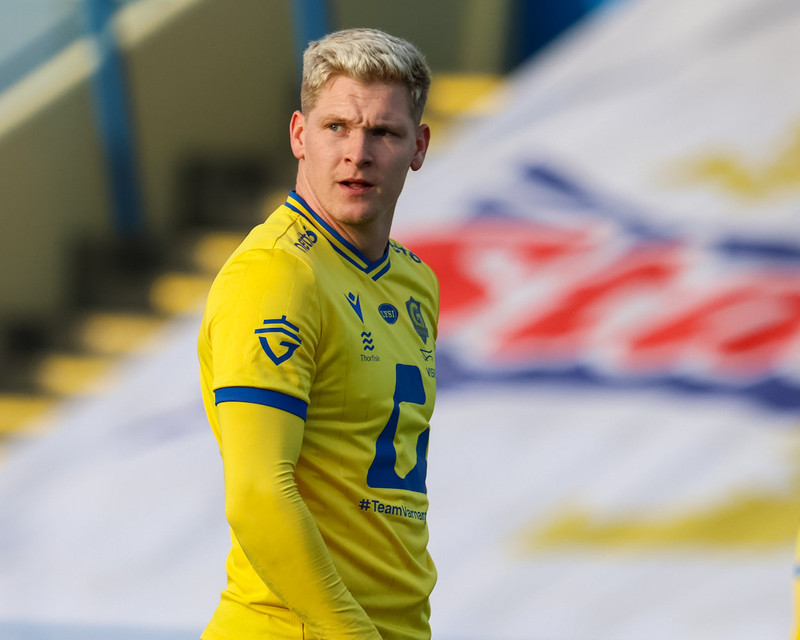 Adam Árni er kominn í Þrótt.