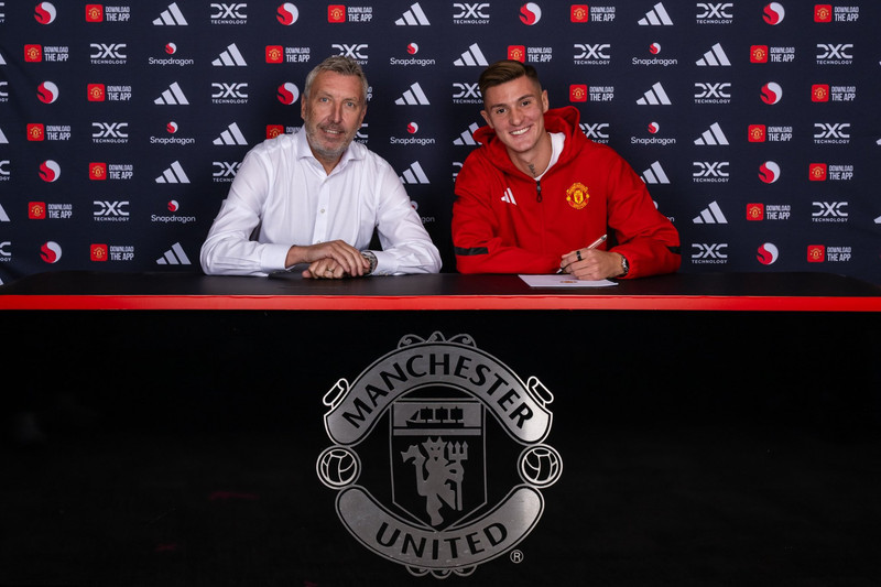 Benjamin Sesko er genginn í raðir Manchester United.
