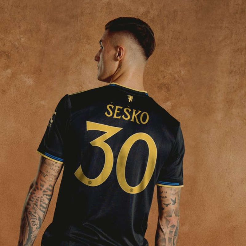 Sesko á lægri launum en Gyökeres