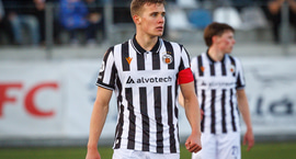 Valur bauð í Júlíus Mar - „Held að samband...