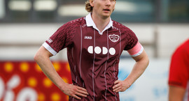 Jón Daði sendur heim af æfingu og var utan hóps