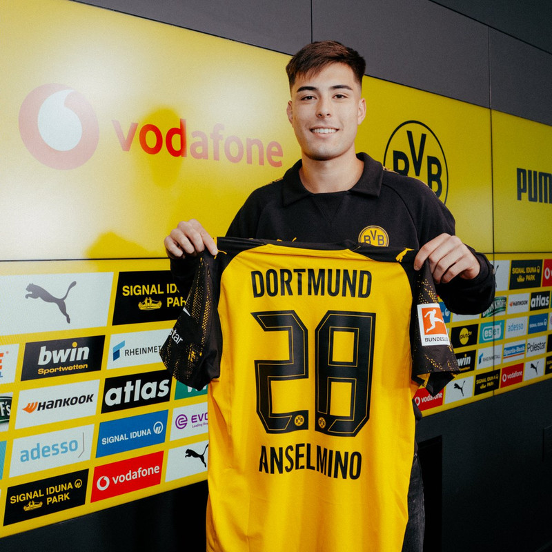 Aaron Anselmino.