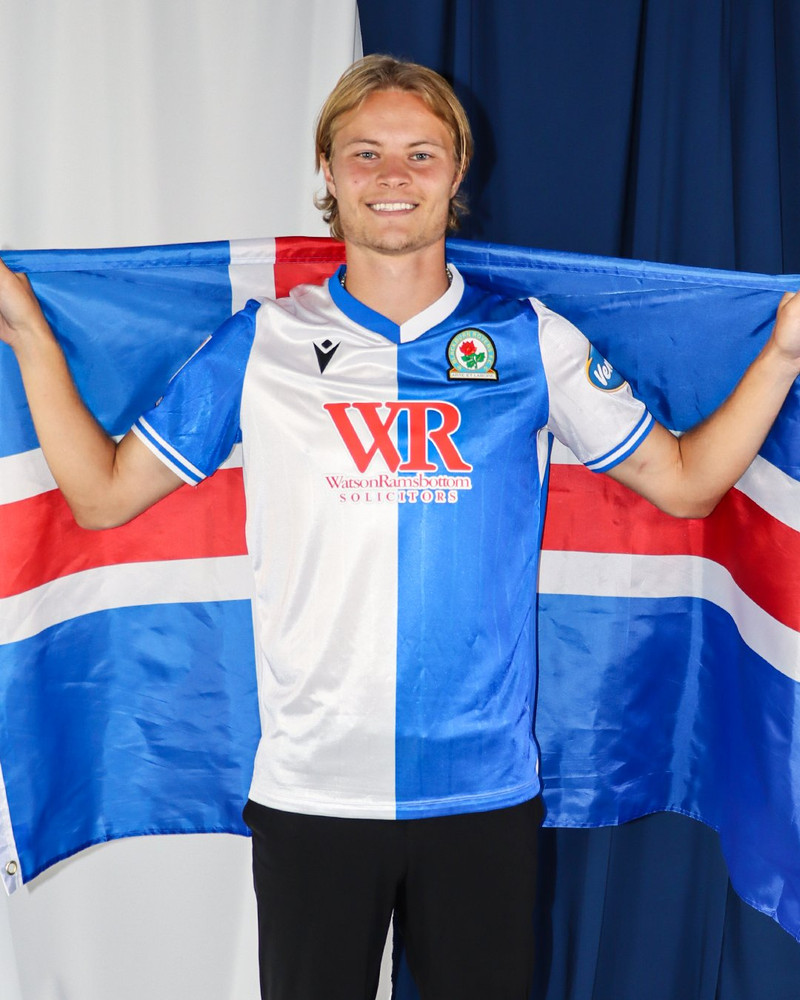 Andri ekki með Blackburn - Yfirgaf leikvanginn á hækjum