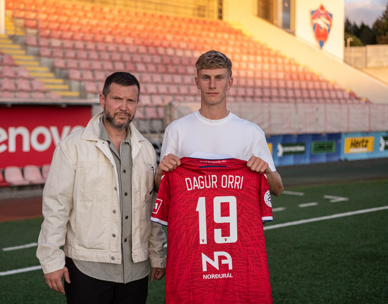 Björn Steinar formaður og Dagur Orri.