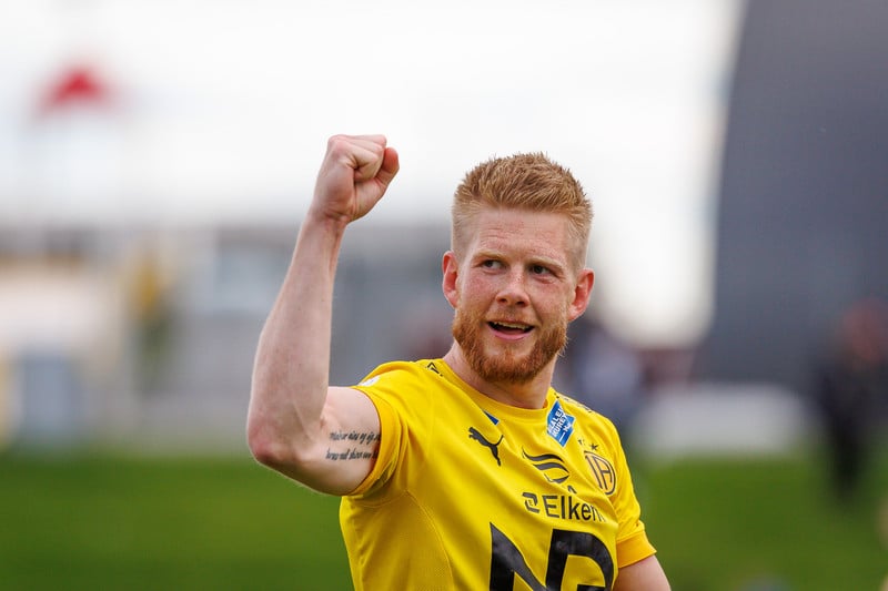 Viktor Jónsson ánægður eftir leik.