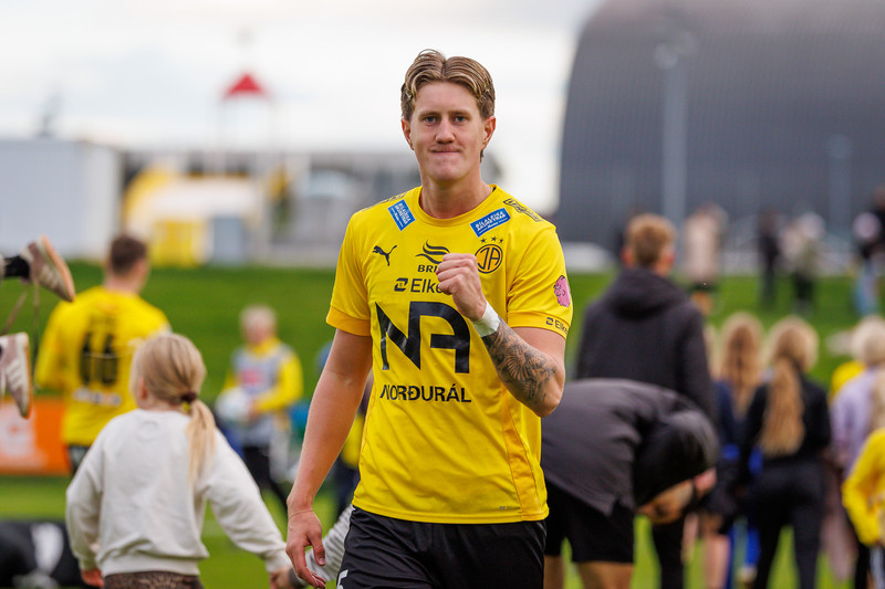 Markmiðið er auðvitað að komast út og taka skrefið fram á við