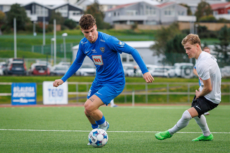 Breki velur á milli Keflavíkur og ÍBV