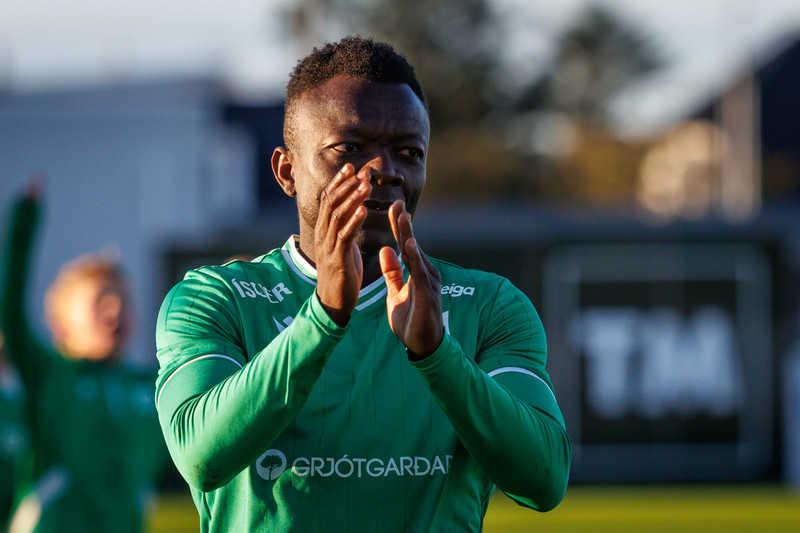 Thomas Boakye kom inn eftir að Amin Cosic var seldur.