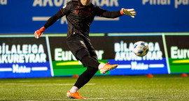 Tjáir sig um Ögmund - &bdquo;Hann er samningsbundinn...