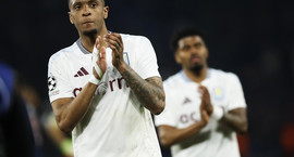 Fyrirliði Aston Villa ósáttur við eigin stuðningsmenn