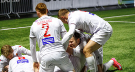 Ísland í dag - Íslandsmeistararnir í Egilshöll