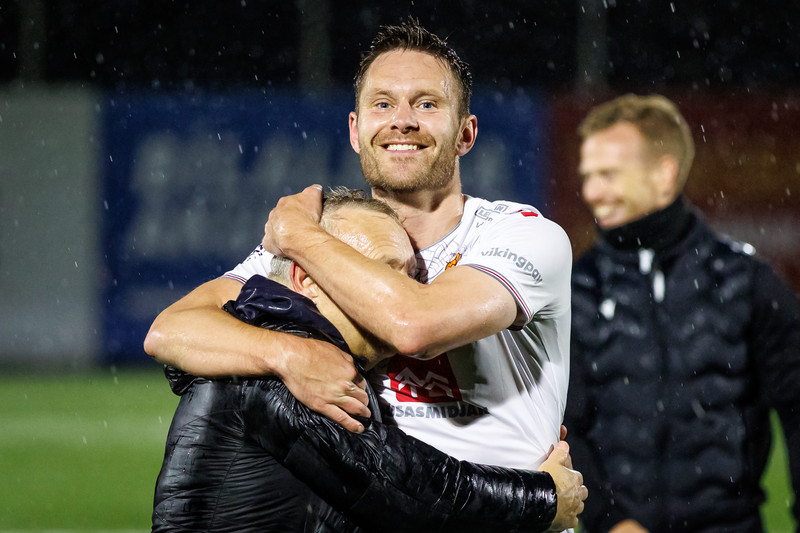 Matthías Vilhjálmsson leggur skóna á hilluna á laugardaginn.
