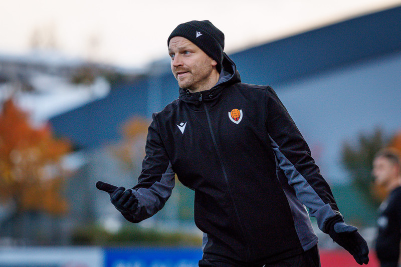 Einar Guðnason, þjálfari Víking