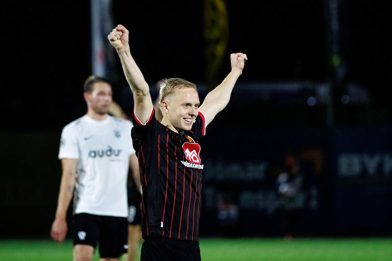 Daníel Hafsteinsson (Víkingur R.) - 350 þúsund evrur