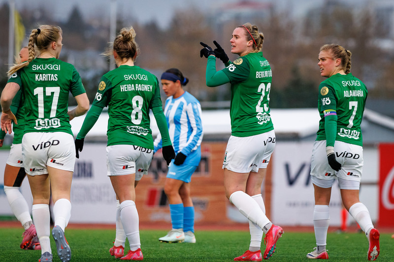 Ísland í dag - Breiðablik með annan fótinn í 16-liða úrslitum