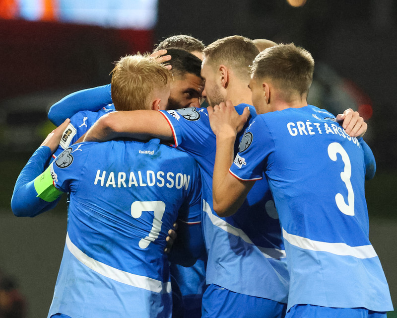 Sjáðu markið: Ísland marki yfir gegn Frökkum í hálfleik