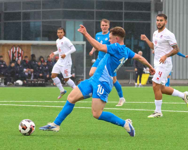 Myndaveisla: Jói Bjarna tryggði U21 fyrsta sigurinn