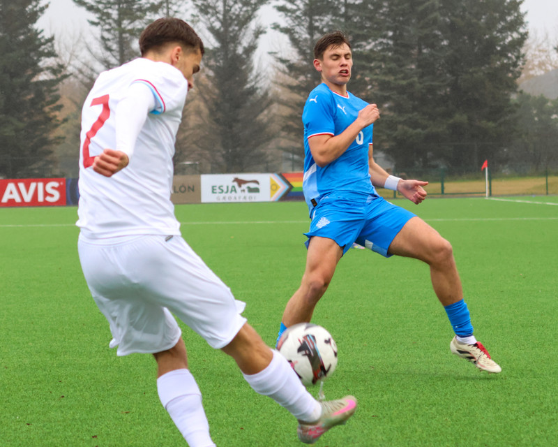 Myndaveisla: Jói Bjarna tryggði U21 fyrsta sigurinn