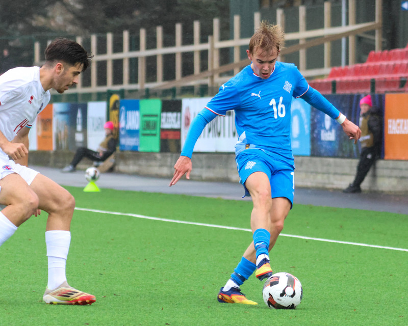 Myndaveisla: Jói Bjarna tryggði U21 fyrsta sigurinn