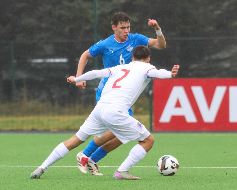 Myndaveisla: Jói Bjarna tryggði U21 fyrsta sigurinn