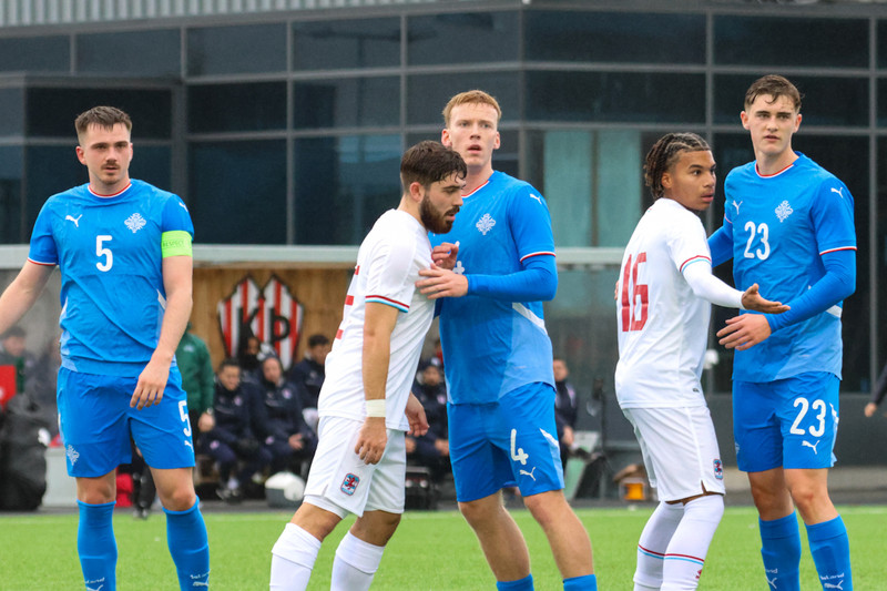 Myndaveisla: Jói Bjarna tryggði U21 fyrsta sigurinn