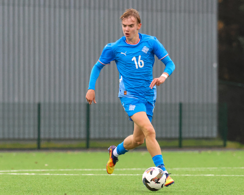 Myndaveisla: Jói Bjarna tryggði U21 fyrsta sigurinn