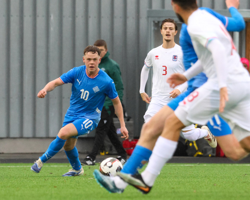 Myndaveisla: Jói Bjarna tryggði U21 fyrsta sigurinn