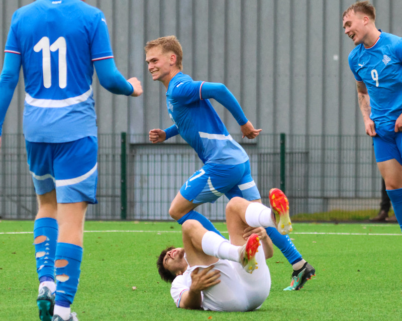 Myndaveisla: Jói Bjarna tryggði U21 fyrsta sigurinn
