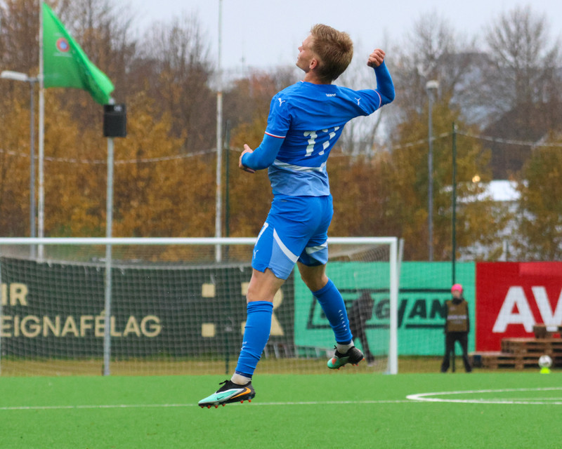 Myndaveisla: Jói Bjarna tryggði U21 fyrsta sigurinn