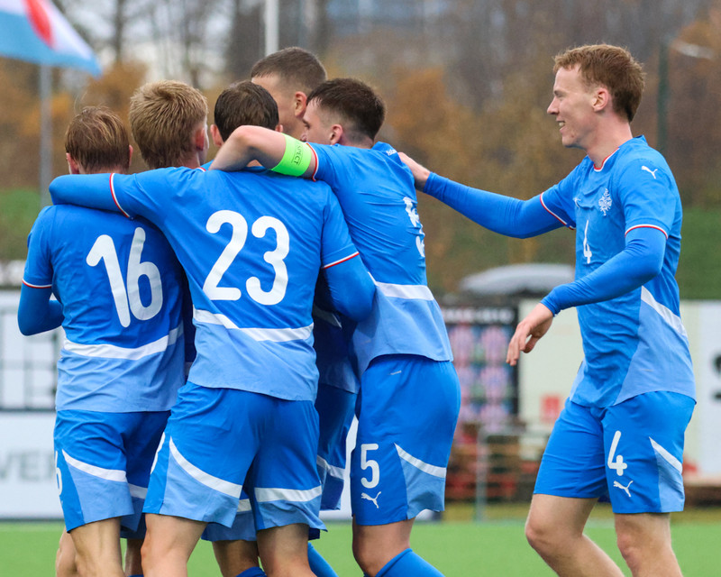 Myndaveisla: Jói Bjarna tryggði U21 fyrsta sigurinn