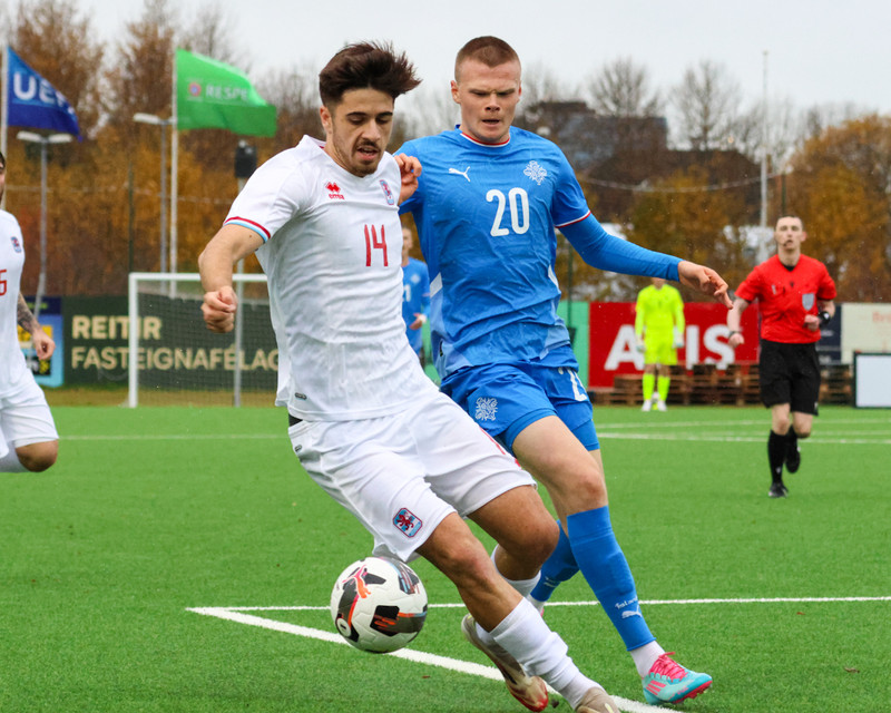 Myndaveisla: Jói Bjarna tryggði U21 fyrsta sigurinn