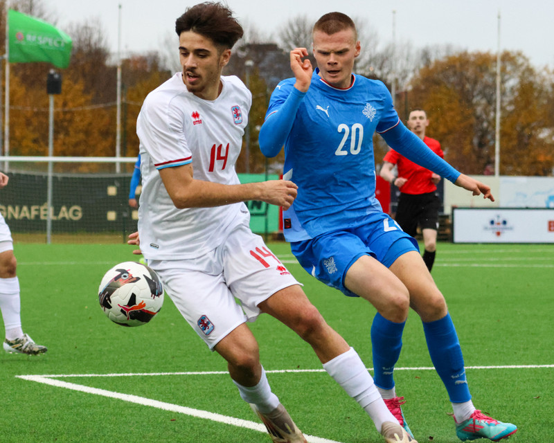 Myndaveisla: Jói Bjarna tryggði U21 fyrsta sigurinn