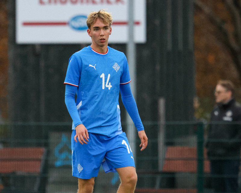 Myndaveisla: Jói Bjarna tryggði U21 fyrsta sigurinn