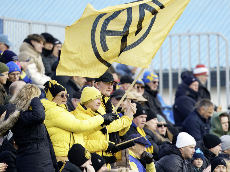 Skagamenn í stúkunni.
