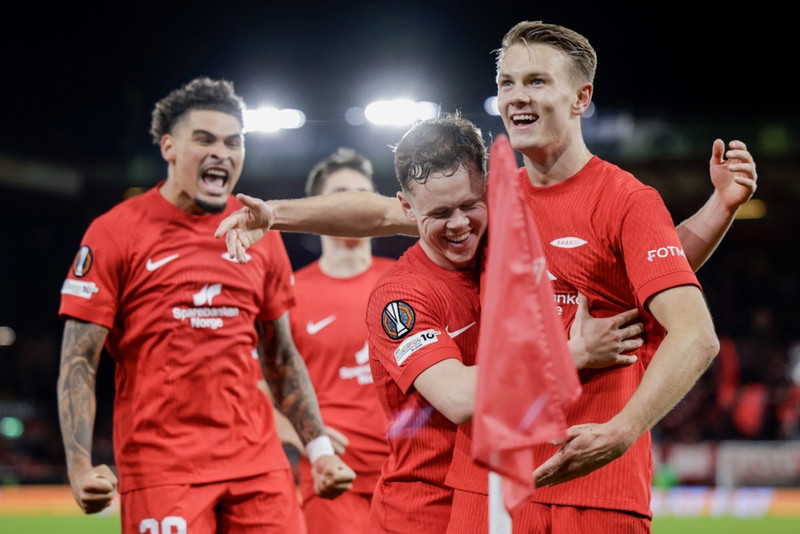 Komust í 16-liða úrslit Evrópudeildarinnar.